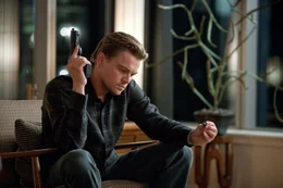 Cobb (Leonardo DiCaprio)
