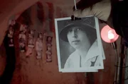 Der Dokumentarfilm verfolgt anhand von Archivdokumenten unter anderem das Leben und Wirken der jungen Juristin Lilo Gloeden, geb. Kuznitzky, im Widerstand gegen das NS-Regime.