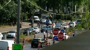 Verkehrschaos an Baustelle  +++ Die Verwendung des sendungsbezogenen Materials ist nur mit dem Hinweis und Verlinkung auf RTL+ gestattet. +++