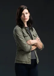 (1. Staffel) - Als Mitglied der CIA instruiert und entsendet Mandy Ellis (Jessica Paré) die Elitegruppe der Navy SEALs, um mit deren taktischen Einsätzen ihr Heimatland zu beschützen. (1. Staffel) - Als Mitglied der CIA instruiert und entsendet Mandy Ellis (Jessica Paré) die Elitegruppe der Navy SEALs, um mit deren taktischen Einsätzen ihr Heimatland zu beschützen.