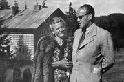 Emilie und Oskar Schindler haben gemeinsam etwa 1.200 Juden das Leben gerettet.