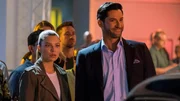 Lucifer (Tom Ellis), Chloe (Lauren German) Lucifer (Tom Ellis), Chloe (Lauren German)