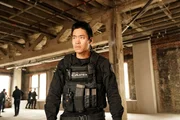 Officer Victor Tan (David Lim