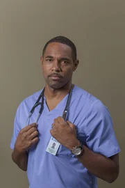 (12. Staffel) - Immer im Kampf auf Leben und Tod: Dr. Ben Warren (Jason George) ...