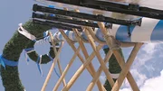 Unterbrunn - Mit vereinten Kr&auml;ften wird der eigene Maibaum aufgestellt.