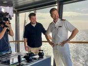 Reporter Ralf Herrmann (l.) und Kapit&auml;n Vincent Cofalka