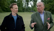 G&uuml;nther Graf von der Schulenburg (r.) und Jochen Breyer (l.) treffen sich in Wolfsburg. Gro&szlig;e Teile der Stadt geh&ouml;rten von Schulenburgs Vorfahren.