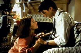 Immer mehr leidet Abby (Jeanne Tripplehorn, l.) unter der permanenten Abwesenheit ihres Mannes Mitch (Tom Cruise, r.), der nur f&uuml;r die Kanzlei zu leben scheint ...