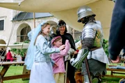 Luisa, Anna und Esther bei Ritter Friedhelm dem Edelm&uuml;tigen.
