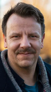 Ronald Kukulies als Raik Hams