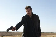 Bryan Mills (Liam Neeson)