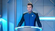 Seth MacFarlane (Capt. Ed Mercer).