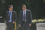 James Aubrey (John Boyd, l.); Seeley Booth (David Boreanaz, r.) James Aubrey (John Boyd, l.); Seeley Booth (David Boreanaz, r.)