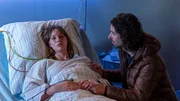 Celine (Ana-Carolina Kleine) ist schwanger. Untersuchungen zeigen aber, dass sie eine Eileiterschwangerschaft und innere Blutungen hat. Celine wird notoperiert und Albert (Alessio Hirschkorn) muss um seine Freundin bangen.