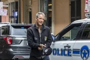 Das NCIS-Team um Special Agent Pride (Scott Bakula) ermittelt im Fall eines Mordes an einem jungen Marine-Soldaten, der an einen 150 Jahre alten &auml;hnlichen Fall erinnert, aus dem eine legend&auml;re Geistergeschichte in New Orleans hervorging ...