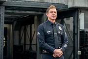 Officer Dominique Luca (Kenny Johnson)