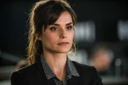MI6 Jacquelin Marshall (Charlotte Riley).