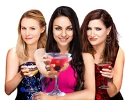 L-R: Kiki (Kristen Bell), Amy Mitchell (Mila Kunis), Carla Dunkler (Kathryn Hahn).