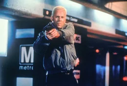 Bruce Willis (Der Schakal).