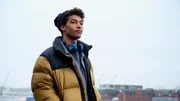 Marlon (Yalany Marschner) ist eher introvertiert und tr&auml;umt von einer Karriere bei einer Profi-Breakdance-Truppe.
