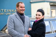 Richard (Silvan-Pierre Leirich) genie&szlig;t einen unbeschwerten Augenblick mit Simone (Tatjana Clasing).