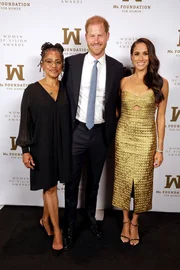 (V. l. n. r.) Doria Ragland, Prince Harry, Duke of Sussex und Meghan, Duchess of Sussex bei den &bdquo;Women of Vision Awards&ldquo; am 16. Mai 2023 in New York City.