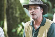 Mark Heap (Alec Burton).