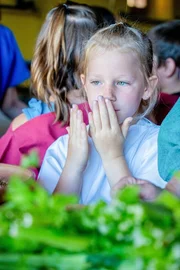 Im Brot sind viele Kr&auml;uter, die duften herrlich, findet Maxima.