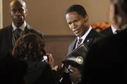 Pr&auml;sident Sawyer (Jamie Foxx)