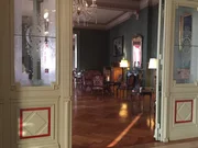 Der Belle &Eacute;poque Salon ist f&uuml;r gro&szlig;e Gesellschaften geplant.