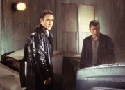 John Cusack als Ed, Ray Liotta als Rhodes