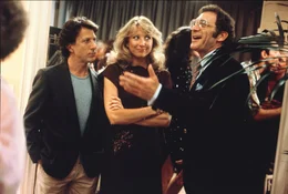 (v.li.): Michael Dorsey / Dorothy Michaels (Dustin Hoffman), Sandy (Teri Garr), George Fields (Sydney Pollack)