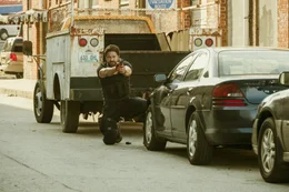 Big Nick (Gerard Butler) auf Verfolgungsjagd.