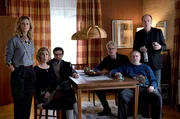 Nach dem Tod des Vaters bzw. Schwiegervaters sind Linda (Leslie Malton), Franziska (Brigitte Zeh), Uli (Michael Rotschopf), Jakob (Dominic Raacke), Joschi (Joachim Kr&oacute;l) und Fred (Herbert Knaup) in dessen Haus eingetroffen, weil sie hoffen, die Testamentsfrage zu ihren Gunsten zu l&ouml;sen.