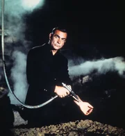 James Bond (Sean Connery)