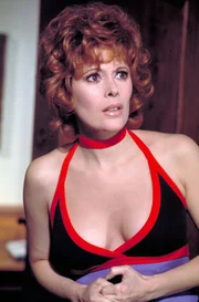Jill St. John (Tiffany Case).