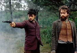 Ned Kelly (Heath Ledger, re.) und sein Freund Joe Byrne (Orlando Bloom) ziehen sich in die W&auml;lder zur&uuml;ck.