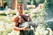 John Matrix (Arnold Schwarzenegger) gelingt es, das Versteck und Hauptquartier der Terroristen ausfindig zu machen. Doch vorher muss er alleine gegen eine halbe Armee k&auml;mpfen ...