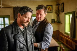 Die Freunde Sepp Rottenbacher (Fritz Karl, li.) und Franz Mitterj&auml;ger (Harald Windisch)