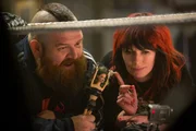 L-R: Ricky Knight (Nick Frost), Julia Knight (Lena Headey)