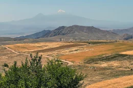 Blick von Khachik in Richtung Nachitschewan und Ararat