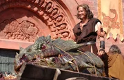 Siegfried (Benno F&uuml;rmann) hat den Drachen erlegt.