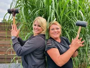 Nadine (l.) und Brigitte