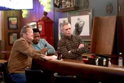 Chicago Fire Staffel 10 Folge 14 Aufs Schlimmste gefasst: Christian Stolte als Mouch, Daniel Kyri als Darren Ritter, David Eigenberg als Christopher Herrmann