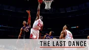 Kendall Gill (l.) und Michael Jordan (m. l.) Kendall Gill (l.) und Michael Jordan (m. l.)