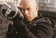 Nach und nach erf&auml;hrt Xander (Vin Diesel), dass hinter der Fassade eines mit Luxuslimousinen handelnden Kleinkriminellen ausgewachsene Weltbeherrschungspl&auml;ne stecken ...