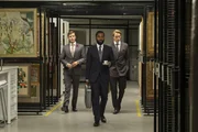(v.l.n.r.) Klaus (Jack Cutmore-Scott); Der Protagonist, ein CIA-Agent (John David Washington); Neil (Robert Pattinson)