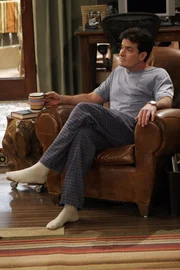 Charlies (Charlie Sheen) Plan ist es, auf der Beerdigung eine Frau aufzurei&szlig;en ...