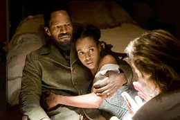 Endlich vereint, aber f&uuml;r immer? Django (Jamie Foxx, l.) und Broomhilda (Kerry Washington, r.) ...