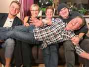 V.l.: Anders, Svenja, Inge, Oliver und Gastgeber H&uuml;ssi